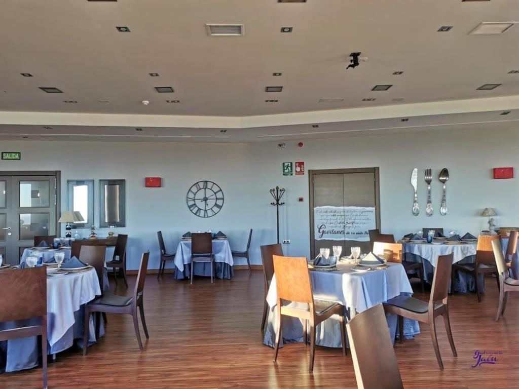 Hotel Campos De 바에자 외부 사진